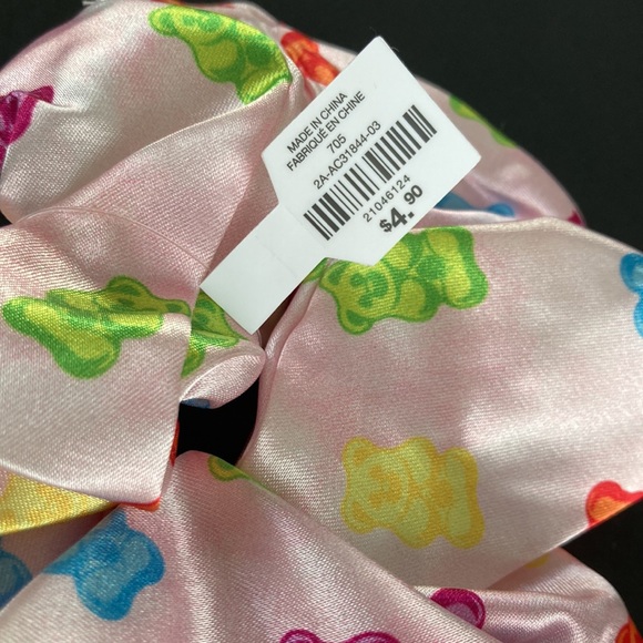 NWT⭐️ARDENE💫🌸Scrunchie Bundle - Picture 3 of 7